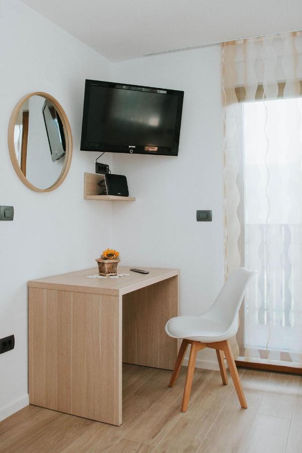 Apartmaji Ursic كوباريد المظهر الخارجي الصورة